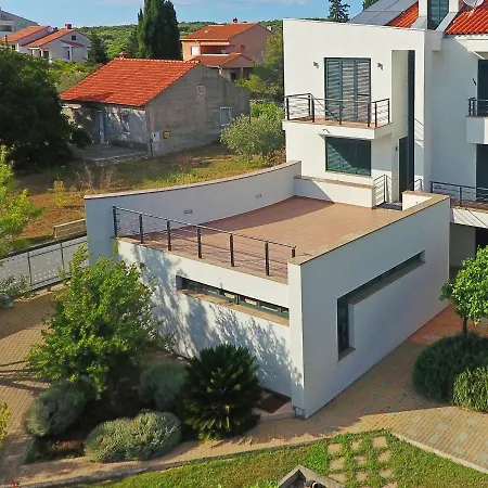Nyaraló House With A Swimming Pool - Diklo, - 15336 Zára