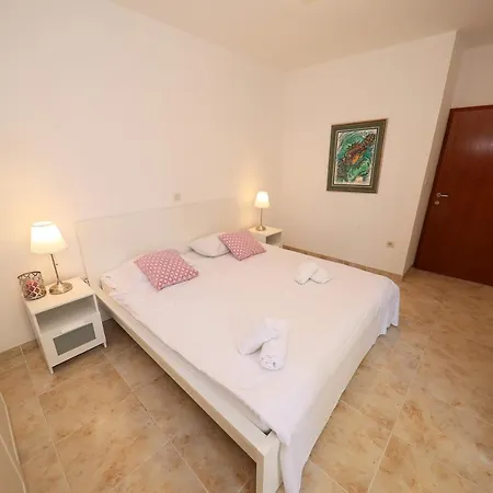 Dom wakacyjny House With A Swimming Pool - Diklo, - 15336